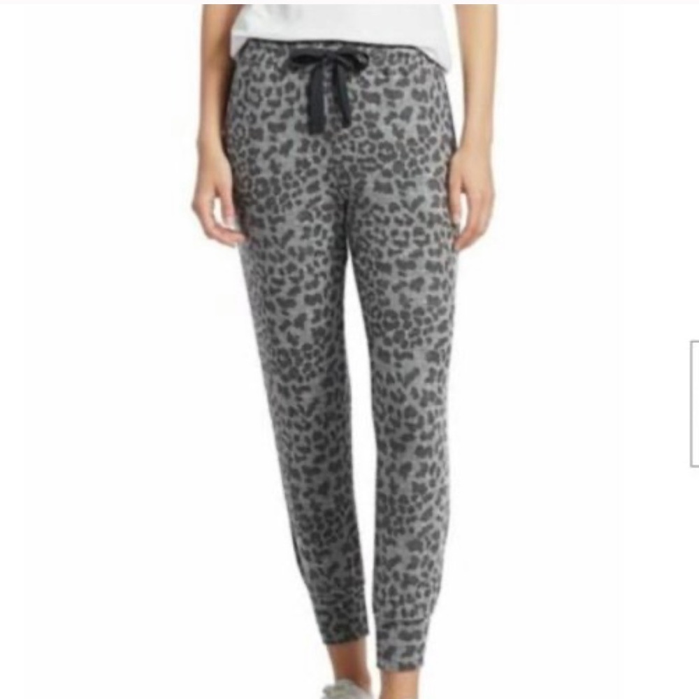 NWT Sundry Leopard Print Jogger Size 1